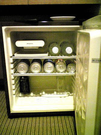 神奈川県横浜国際ホテル８０４号室冷蔵庫