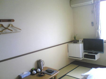 青森県宝温泉黒石１０２号室室内