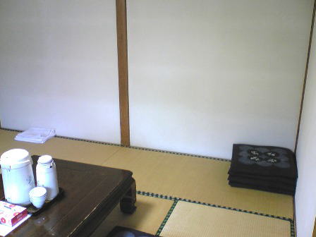 秋田県貝の沢温泉　つつじの間室内