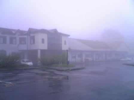 岩手県　須川高原温泉旅館（雨天）