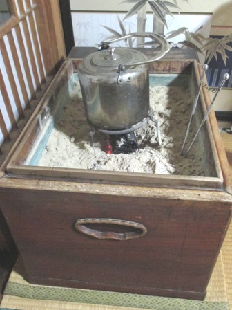 宮城　鎌倉温泉　客室火鉢