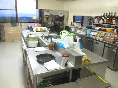 秋田　たつこ荘　厨房