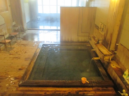 岩手　夏油温泉観光ホテル　白猿の湯側浴室内