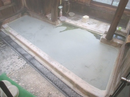 岩手　森山荘　内湯一番風呂