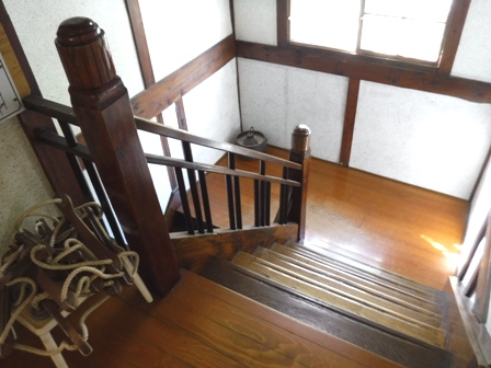 岩手　石塚旅館　階段