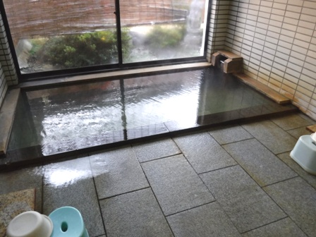 山形　飯田温泉　男性浴室