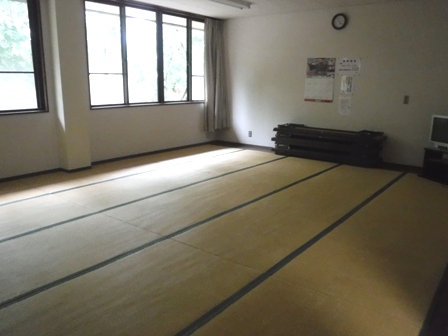 兵庫　松の湯　一階トレーニング室内