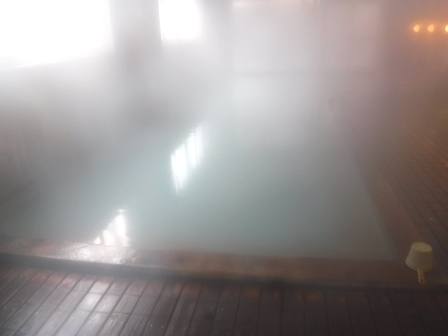 岩手　須川高原温泉旅館　大浴槽
