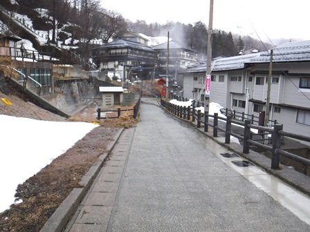 山形　蔵王温泉　高湯通り