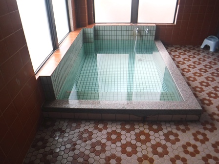 兵庫　松の湯　男性浴槽