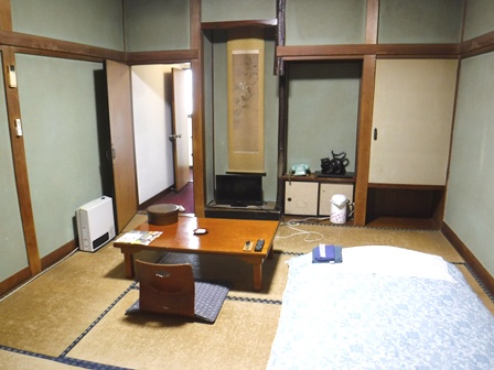 福島　平野屋　１２号室内